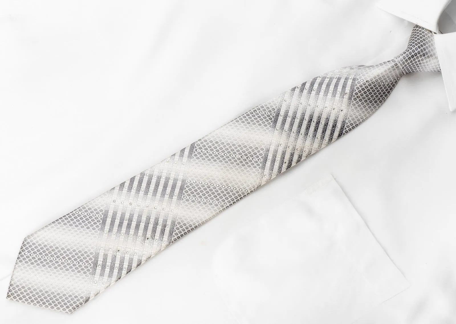 Blu Moon Men's Crystal Tie Silver Striped Trellis On White With Silver Sparkles