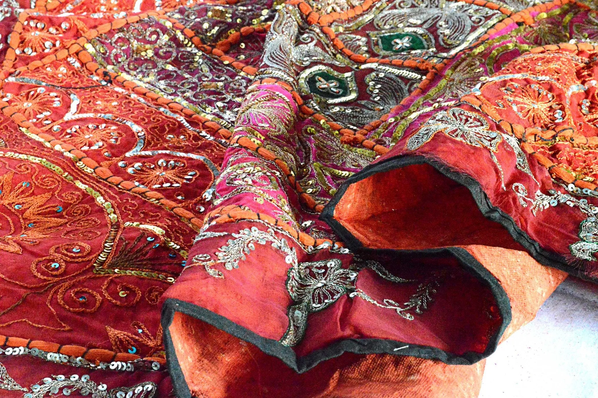 India Drappo Patchwork rosso