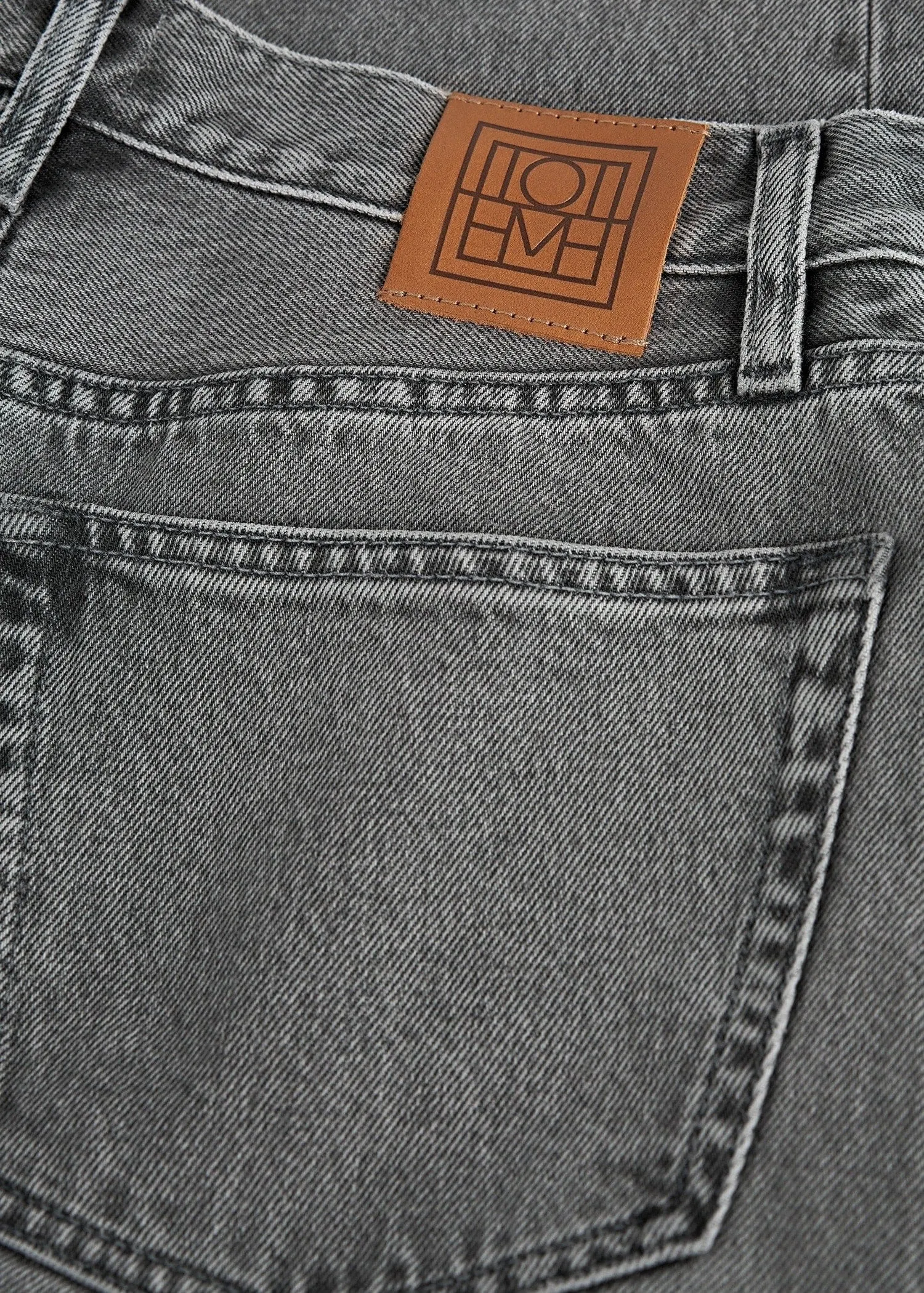 Twisted seam denim full length mid grey